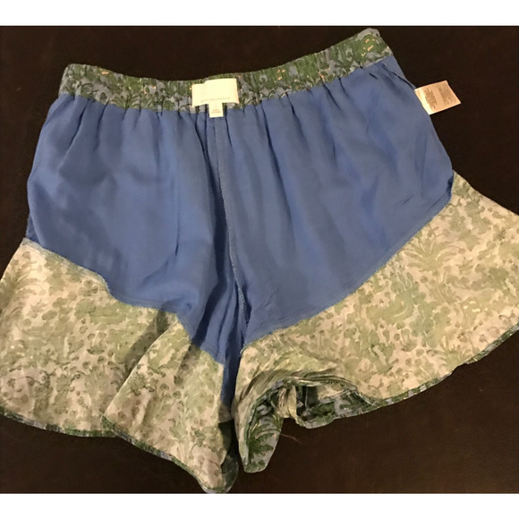 Anthropologie ett:twa Simone Blue/Green Tiered Nepal Shorts - Size Small - Picture 9 of 11